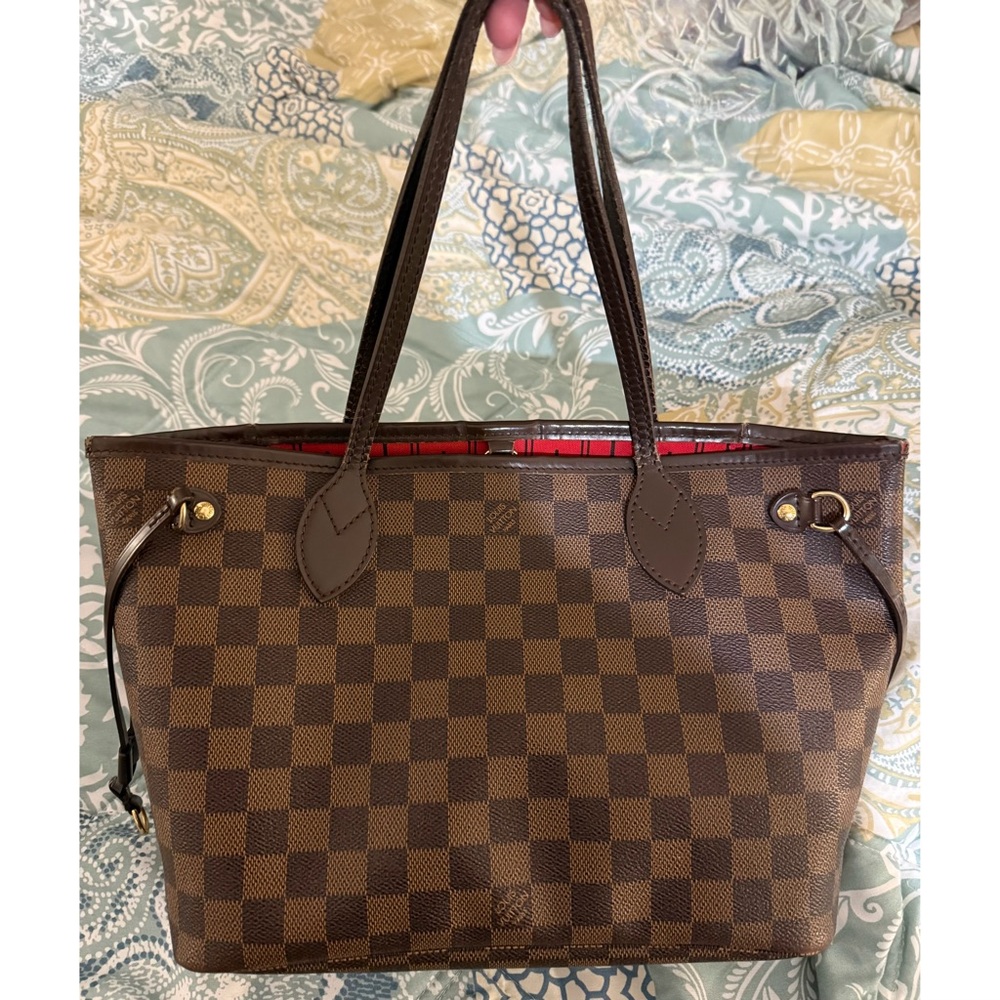 Louis Vuitton Damier Ebene Neverfull PM
